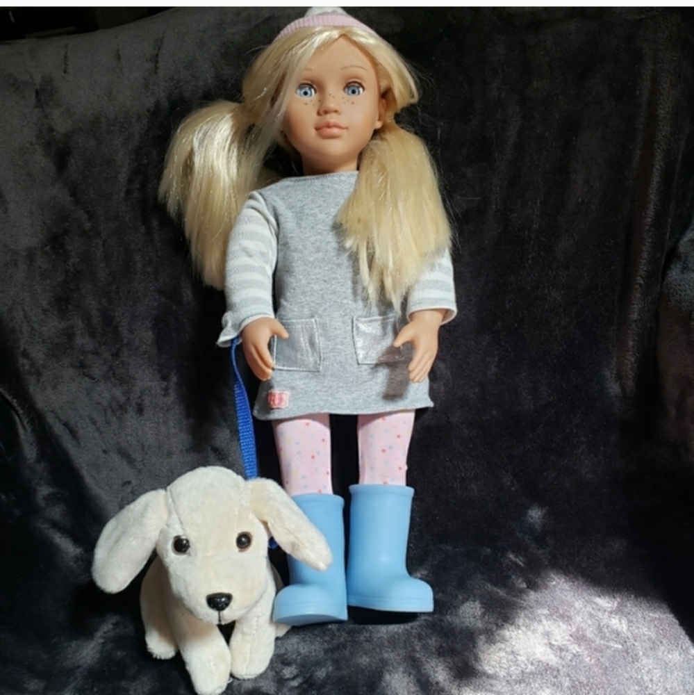 NWOB Our Generation Doll Megan & her pet golden retriever dog
